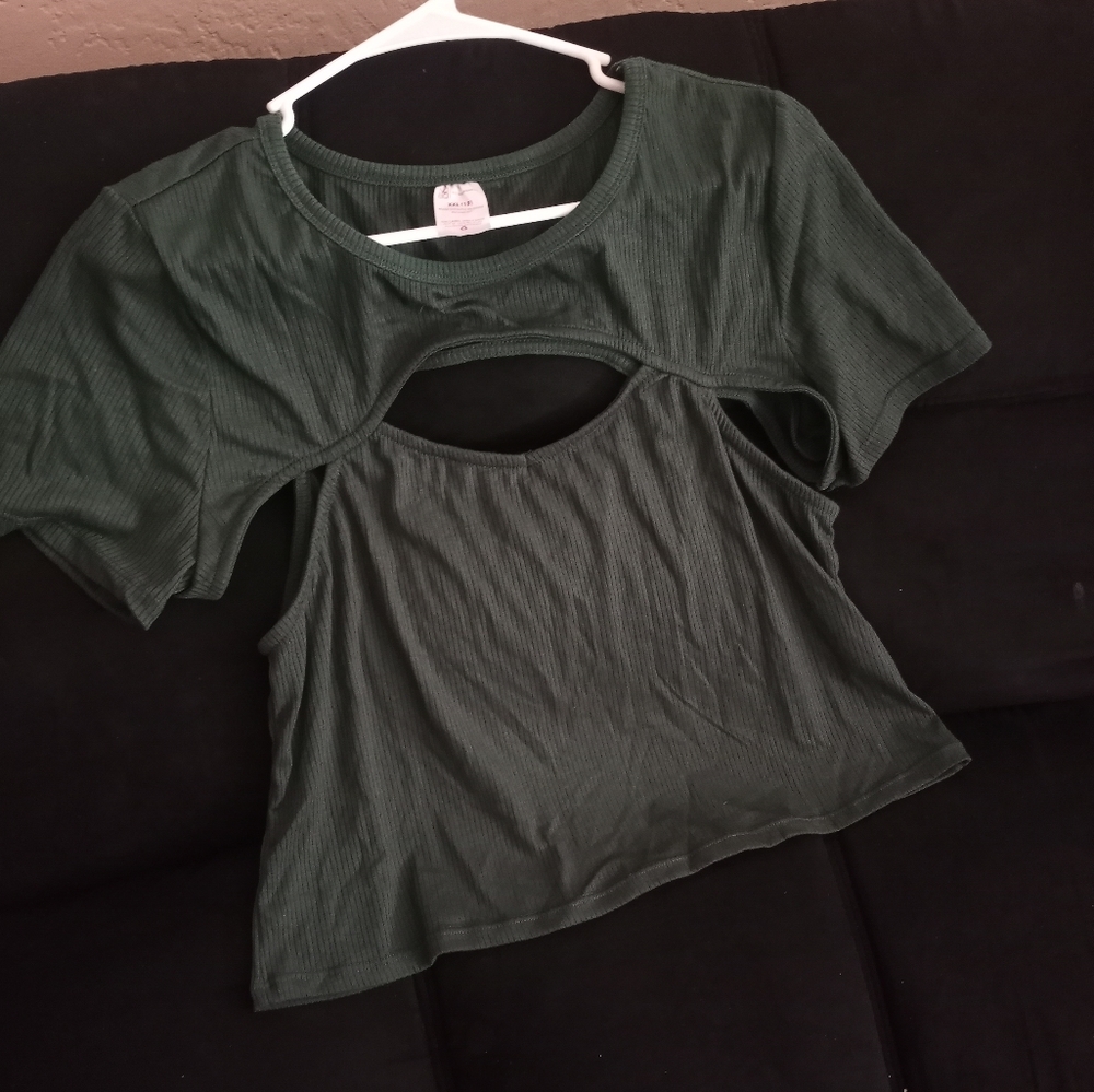 No Boundaries Green XXL Top